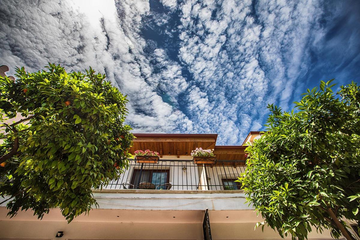 No 10 Hotel Selçuk Exterior foto